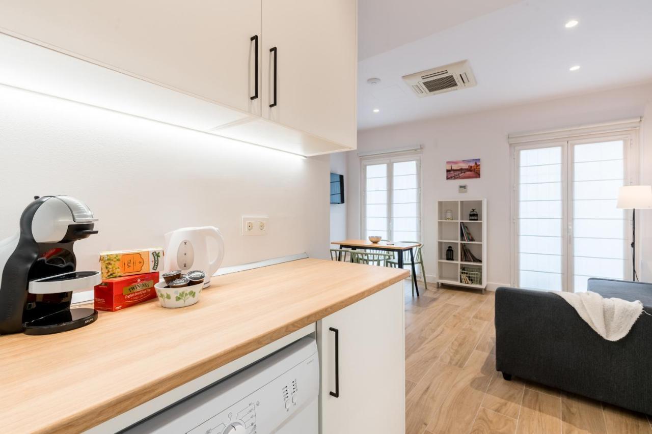 Santa Barbara Suites, * Sevilla